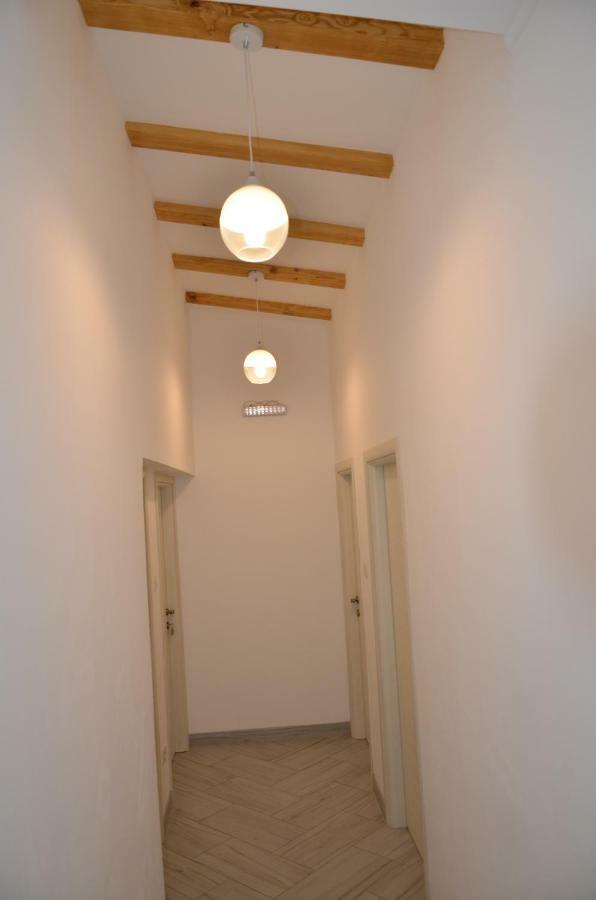 Max Apartment โคลาชิน ภายนอก รูปภาพ